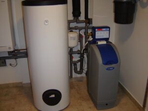 Komplett épületgépészeti kivitelezés, 2005. Veszprém