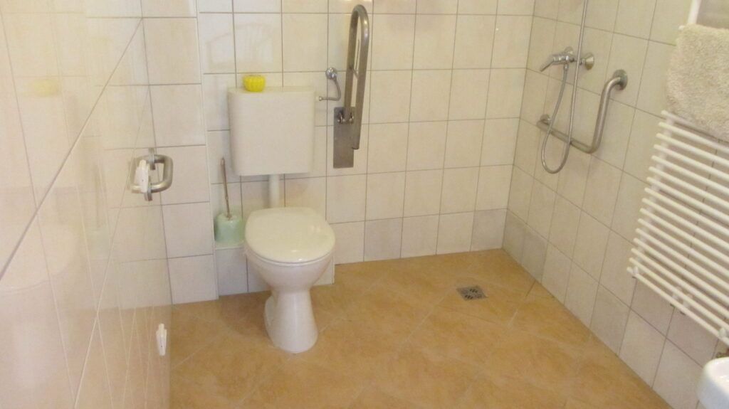 Komplett épületgépészeti kivitelezés, 2014-2020. Herend, Holló és Bárány Vendégház