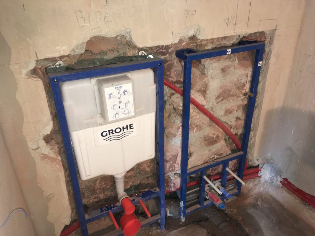 Komplett épületgépészeti kivitelezés, 2015. Ábrahámhegy