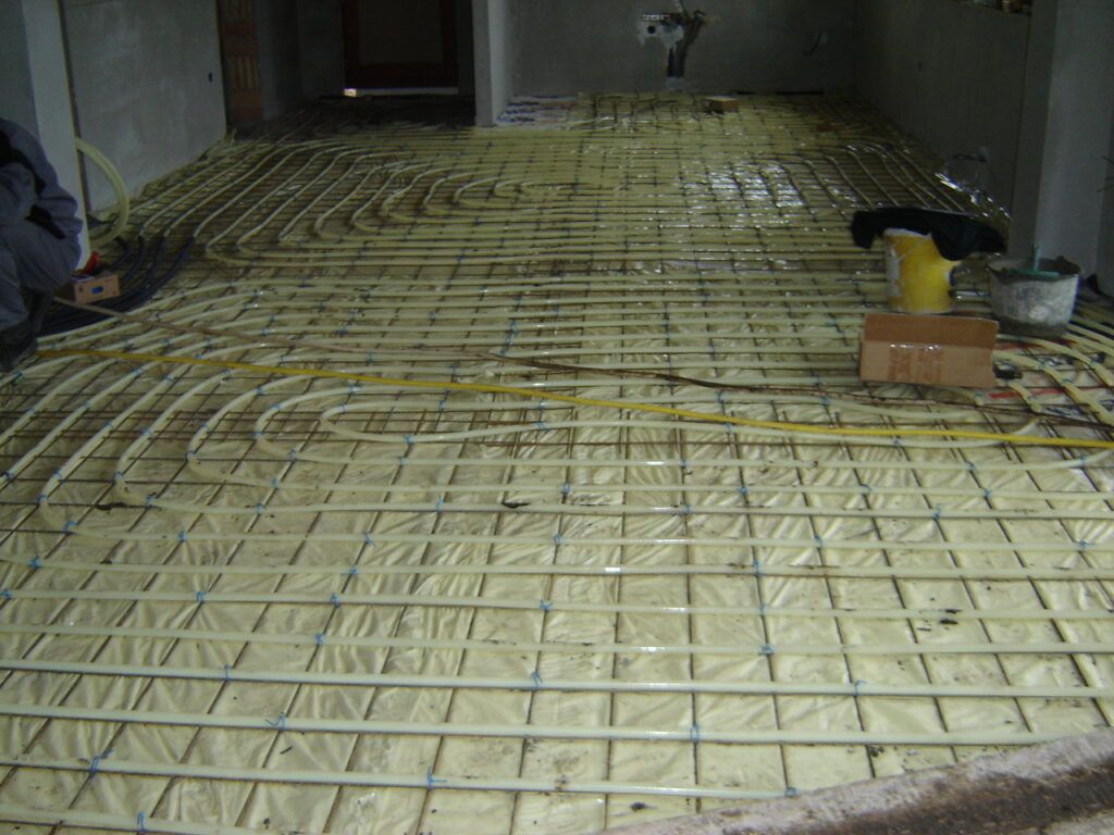 Komplett épületgépészeti kivitelezés, 2008. Veszprém