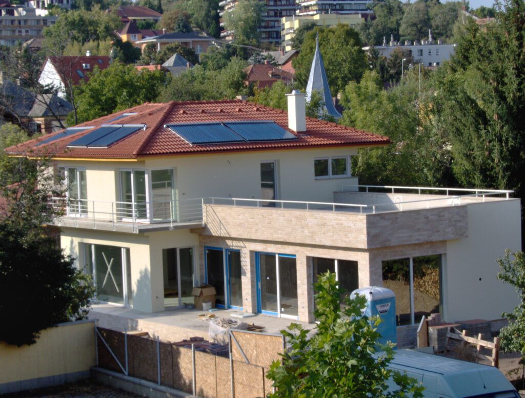 Komplett épületgépészeti kivitelezés, 2006. Balatonalmádi