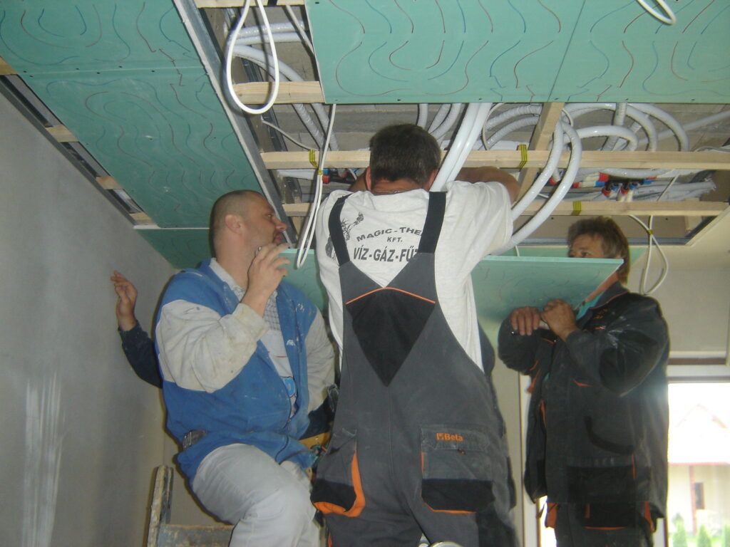 Komplett épületgépészeti kivitelezés, 2010. Veszprém