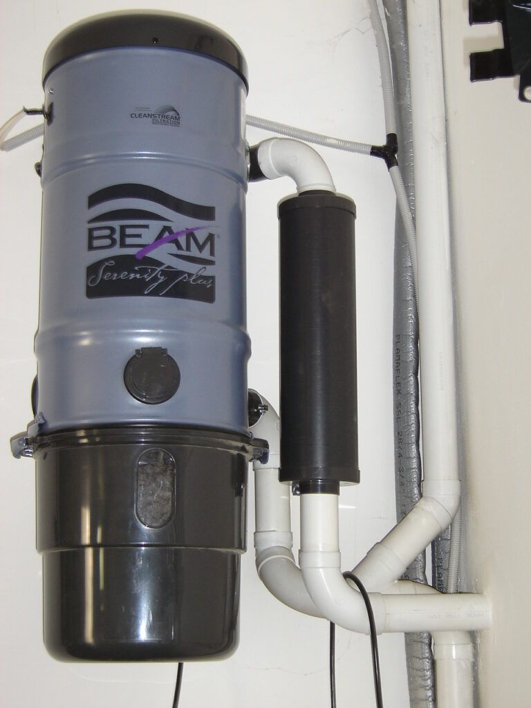 Komplett épületgépészeti kivitelezés, 2006. Balatonalmádi