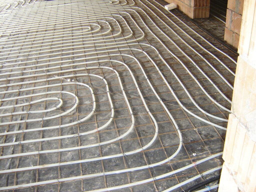 Komplett épületgépészeti kivitelezés, 2010. Veszprém