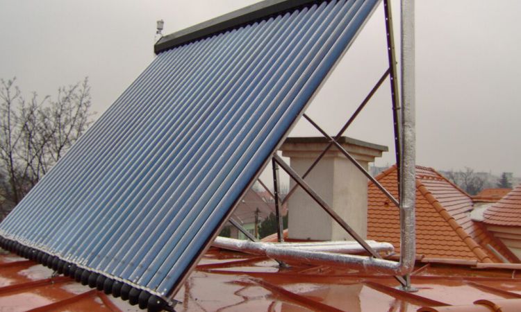 Napkollektor telepítés, 2009. Veszprém