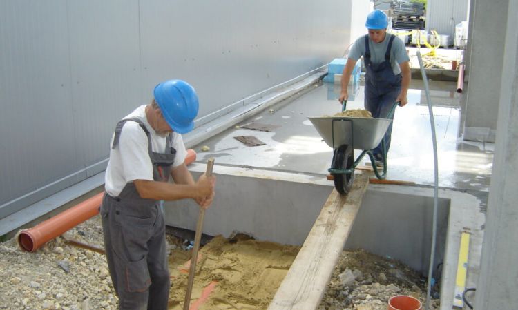 Komplett épületgépészeti kivitelezés, 2011. Mixtura