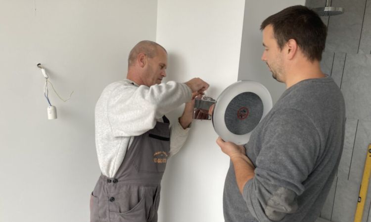 Vízvezeték szerelés, 2020. Budapest, Szőlő utca