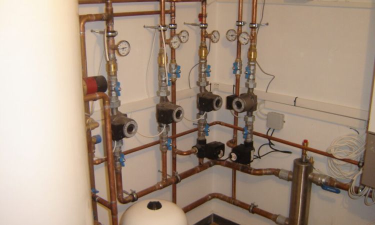 Komplett épületgépészeti kivitelezés, 2010. Csopak